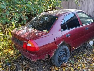 1999 Mitsubishi Lancer VI, зелёный, 135000 рублей, вид 4