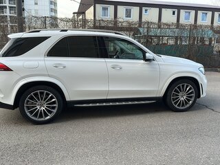 2021 Mercedes-Benz GLE 300 d II (V167), белый, 6190000 рублей, вид 4