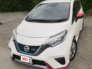2018 Nissan Note Nismo S e-Power II Рестайлинг, белый, 1420000 рублей, вид 2