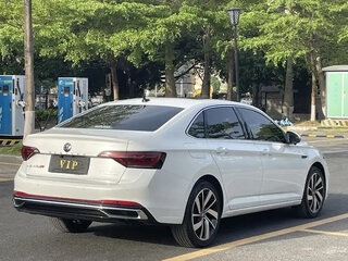2022 Volkswagen Sagitar III Рестайлинг, белый, 1520000 рублей, вид 4