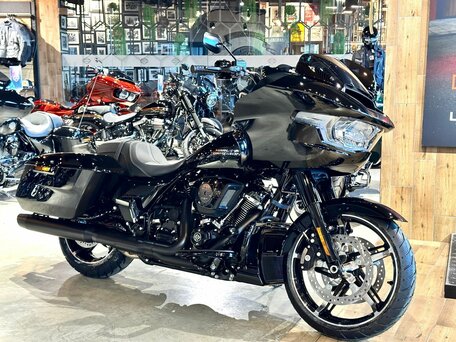 2024 Harley-Davidson Road Glide Special, чёрный, 4200000 рублей, вид 4