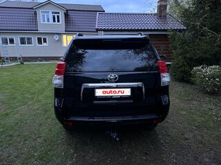 2010 Toyota Land Cruiser Prado 150 Series, чёрный, 3000000 рублей, вид 4