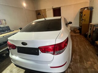 2016 Kia Rio III Рестайлинг, белый, 445000 рублей, вид 4