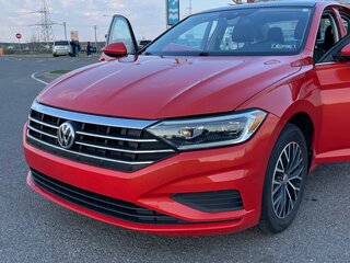 2019 Volkswagen Jetta 8-speed VII, красный, 1700000 рублей, вид 2