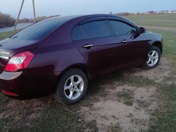 2012 Geely Emgrand, красный - вид 7