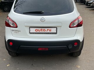 2011 Nissan Qashqai I Рестайлинг, белый, 900000 рублей, вид 2