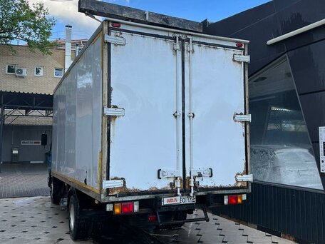 2010 Isuzu Elf (N-series), синий, 1850000 рублей, вид 3