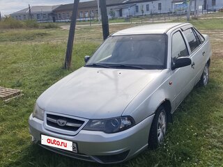 2010 Daewoo Nexia I Рестайлинг, серебристый, 45000 рублей, вид 1