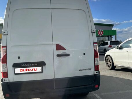 2013 Renault Master, белый, 1300000 рублей, вид 4