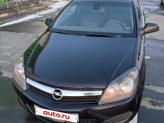 2011 Opel Astra GTC H Рестайлинг, чёрный, 570000 рублей, вид 2