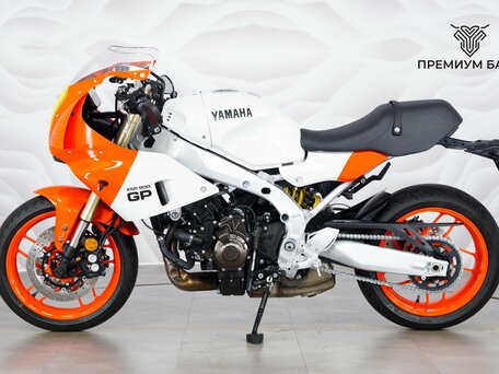 2024 Yamaha XSR900, красный, 1199000 рублей, вид 2