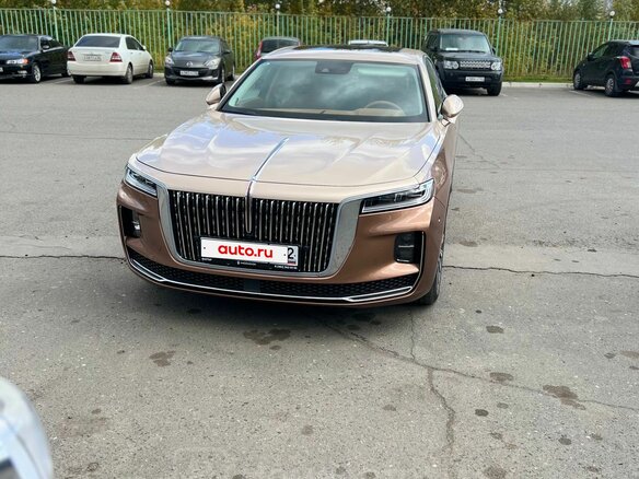 2023 Hongqi H9 I, коричневый, 5400000 рублей - вид 1