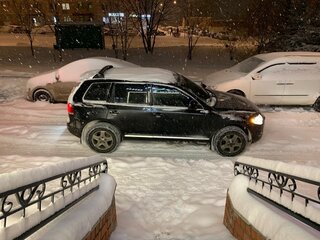 2010 Volkswagen Touareg I Рестайлинг, чёрный, 2000000 рублей, вид 3