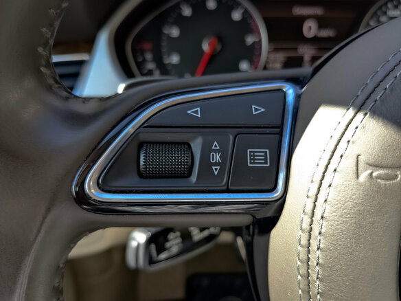 2014 Audi A8 III (D4) Рестайлинг, чёрный - вид 25