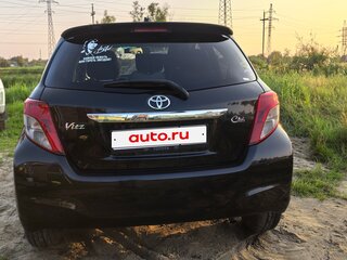 2013 Toyota Vitz III (XP130), чёрный, 800000 рублей, вид 5