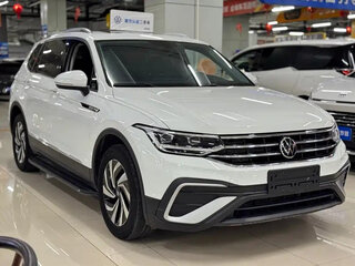 2023 Volkswagen Tiguan L II Рестайлинг (China Market), белый, 2290000 рублей, вид 3