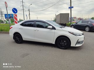 2017 Toyota Corolla XI (E160, E170, E180) Рестайлинг 1, белый, 1329000 рублей, вид 3