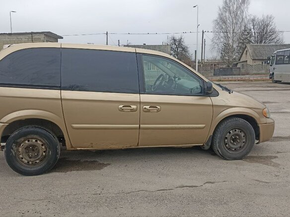 2005 Dodge Caravan 4-speed IV, золотистый, 350000 рублей - вид 3