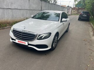 2019 Mercedes-Benz E-Класс 200 d V (W213, S213, C238), белый, 2521000 рублей, вид 2