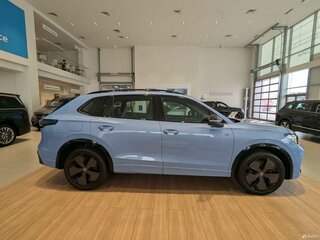 2024 Volkswagen Tiguan L II Рестайлинг (China Market), голубой, 5490000 рублей, вид 2