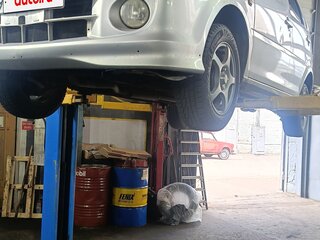 2001 Daihatsu YRV I, серебристый, 380000 рублей, вид 3