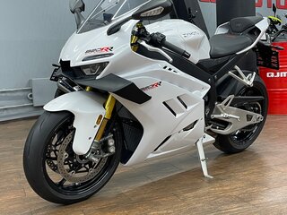 2026 ZXMOTO 820RR, белый, 970000 рублей, вид 2