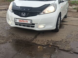 2013 Honda Fit II, белый, 1100000 рублей, вид 2