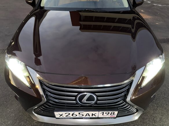 2015 Lexus ES 250 VI Рестайлинг, коричневый, 2650000 рублей - вид 24