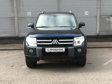 2011 Mitsubishi Pajero IV, чёрный, 1439000 рублей, вид 2