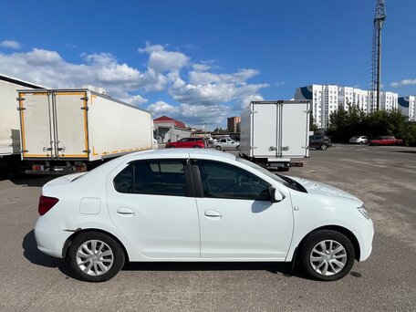 2021 Renault Logan II Рестайлинг, белый, 450000 рублей, вид 3