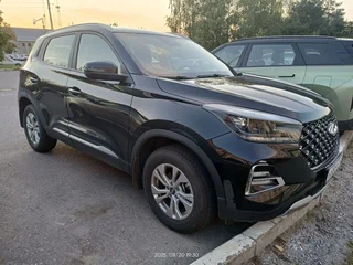 2025 Chery Tiggo 4 Pro I Рестайлинг, чёрный, 1850000 рублей, вид 2