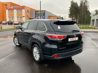 2014 Toyota Highlander III (XU50), чёрный, 2400000 рублей, вид 4