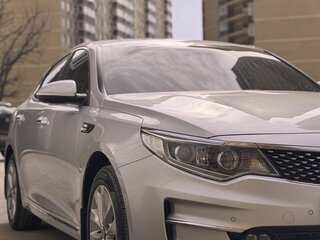 2017 Kia Optima IV, серебристый, 1590000 рублей, вид 2