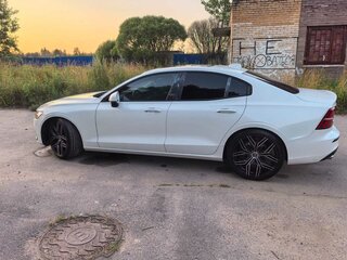 2019 Volvo S60 III, белый, 2550000 рублей, вид 5