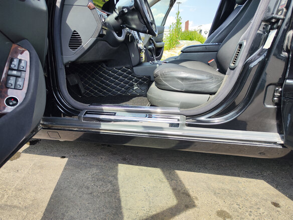 2004 Mercedes-Benz S-Класс 350 Long IV (W220) Рестайлинг, чёрный, 1200000 рублей - вид 14