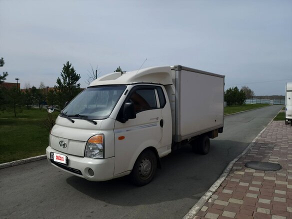 2011 Hyundai Porter II, белый, 1490000 рублей - вид 3
