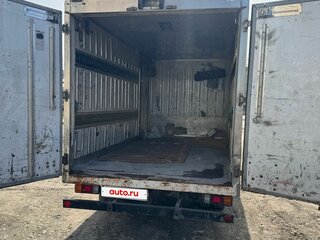 1994 Mazda Titan, белый, 1200000 рублей, вид 2