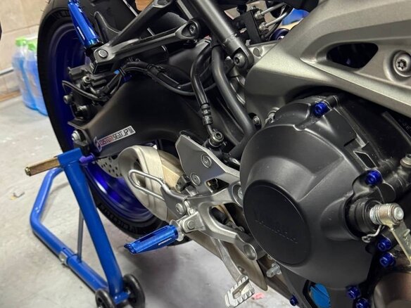 2015 Yamaha MT-09 (FZ-09), синий, 800000 рублей - вид 12