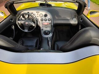 2006 Pontiac Solstice, жёлтый, 2000000 рублей, вид 3
