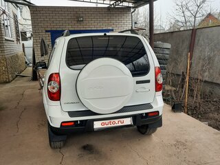 2016 Chevrolet Niva I Рестайлинг, белый, 990000 рублей, вид 2
