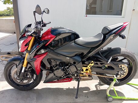 2016 Suzuki GSX-S 1000, красный, 950000 рублей, вид 4