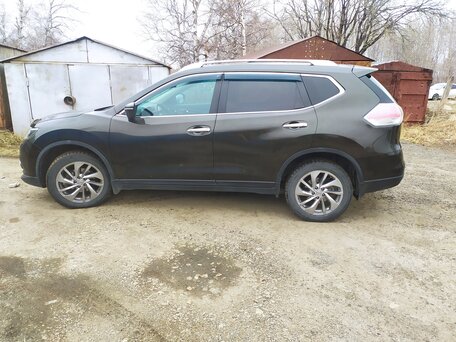 2016 Nissan X-Trail III, зелёный, 1465000 рублей, вид 3