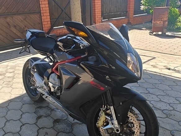 2013 MV Agusta F3 675, чёрный, 850000 рублей - вид 1