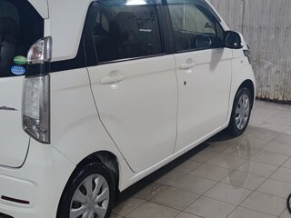 2016 Honda N-WGN I Рестайлинг, белый, 590000 рублей, вид 4