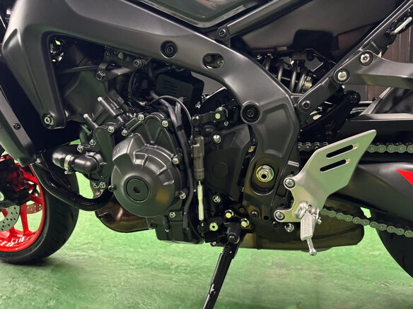2021 Yamaha MT-09 (FZ-09), серый, 1150000 рублей - вид 22