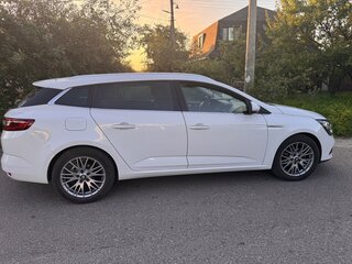 2019 Renault Megane IV, белый, 1750000 рублей, вид 4