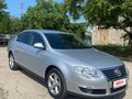 2010 Volkswagen Passat B6, серебристый, 870000 рублей - вид 3