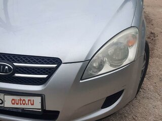 2008 Kia Ceed I, серебристый, 699000 рублей, вид 2