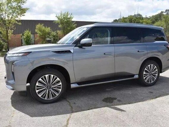 2026 Infiniti QX80 II, серебристый, 14626268 рублей