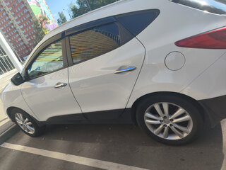 2013 Hyundai ix35 I, белый, 1500000 рублей, вид 3